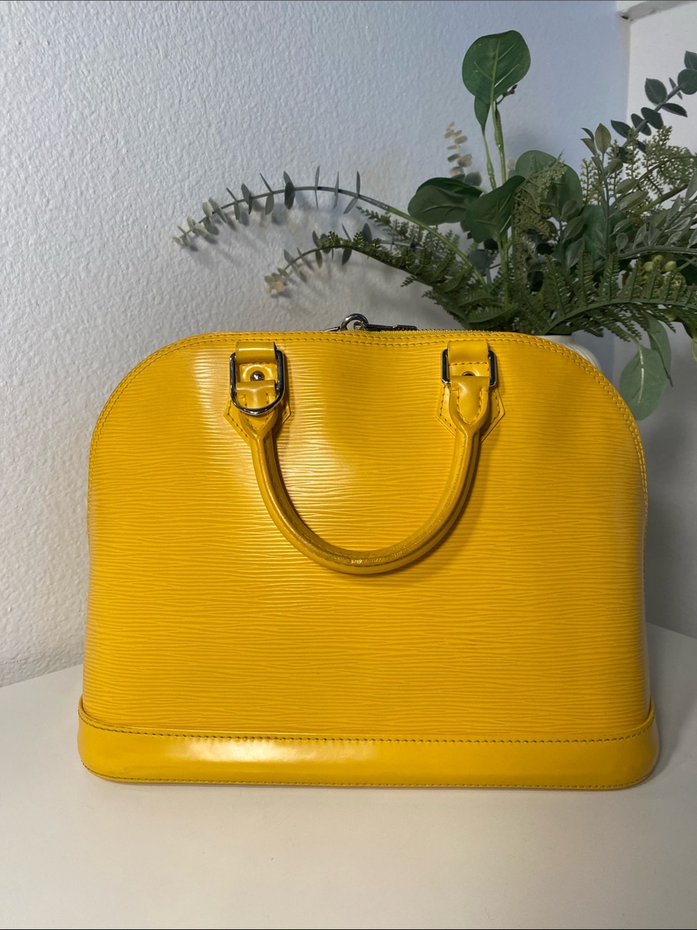Louis Vuitton Alma PM Citron Epi Leather With Entrupy COA - Picture 16 of 17
